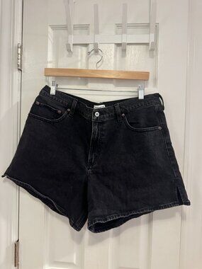 Abercrombie & Fitch Black Denim High Rise Dad Short (Size 33/16)